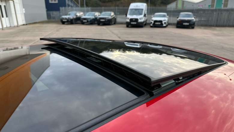 MINI Hatchback 135kW Cooper S Level 3 33kWh 3dr Auto Electric Hatchback